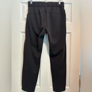 Lululemon on the fly pants, size 8, black